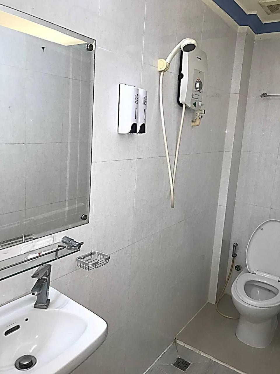 Rs Galaxy Hotel Phnom Penh Esterno foto